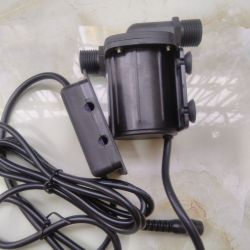 Bơm năng lượng mặt trời đẩy cao 10m